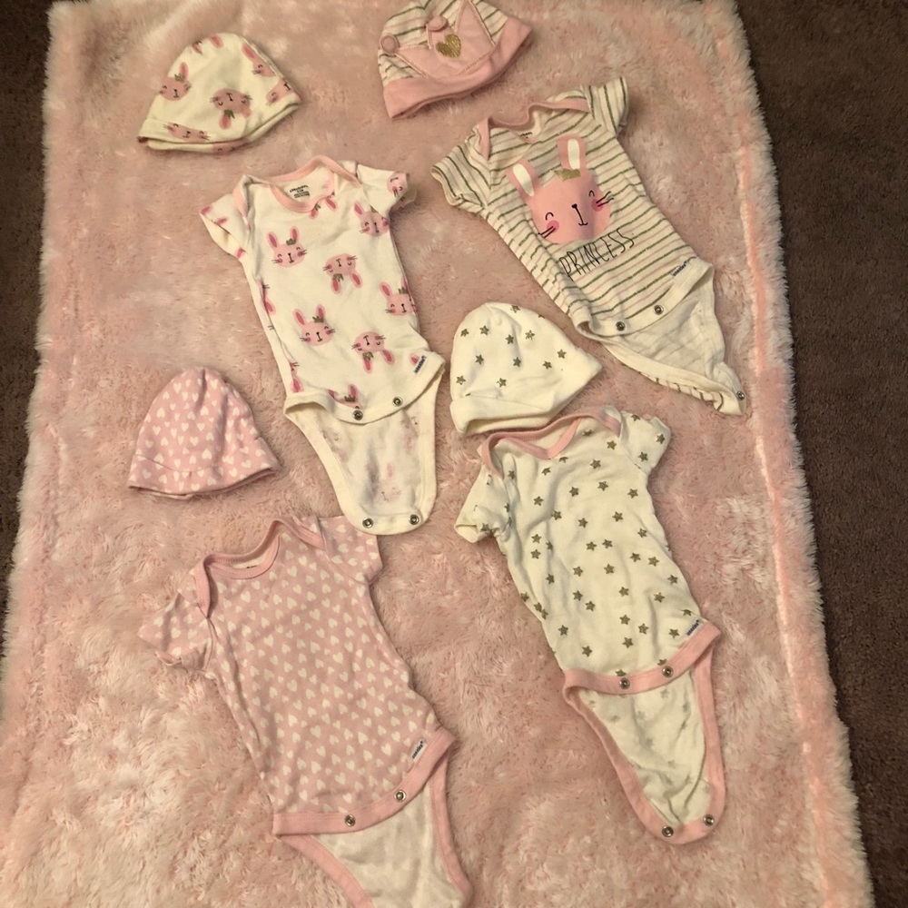 Baby girl onesies 0-3 mo